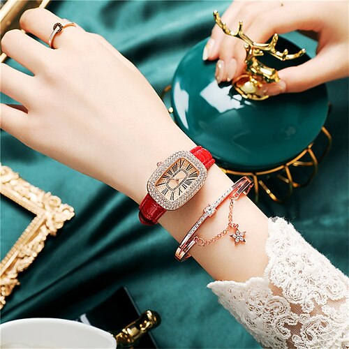 

Women Quartz Watch Fashion Little Dove Eggs Full of Diamond Light Luxury Women's Belt Quartz Watch