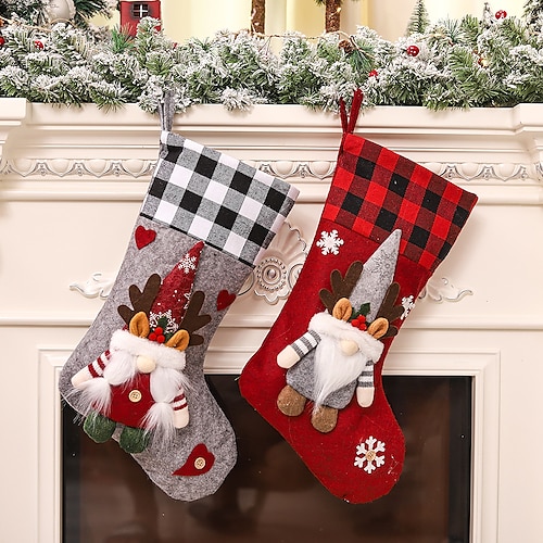 

Christmas Decoration Supplies Plaid Edge Three-dimensional Couple Faceless Doll Christmas Socks Christmas Eve Gift Bag Candy Bag