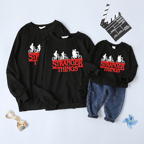 

Family Strange Things Print Sweatshirt Graphic Letter Daily Print Black Long Sleeve Casual Matching Outfits for Mommy and Me