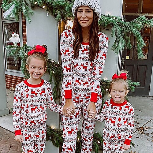

Mommy and Me Christmas Pajamas Christmas pattern Home Red Long Sleeve Daily Matching Outfits