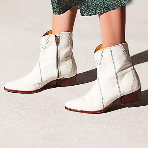 

Autumn And Winter Foreign Trade New Solid Color Low Barrel Pointed Side Zipper Martin Boots