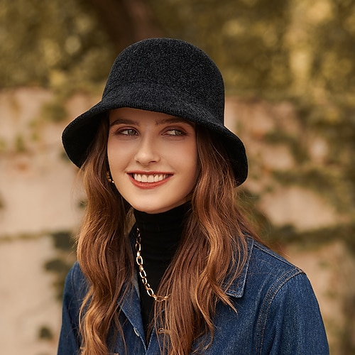 

Women's Hat Flat Cap Black Brown Outdoor Home Daily Knit Letter Portable Windproof Comfort