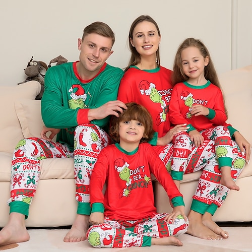 

Christmas Pajamas Family Set Ugly Santa Claus Christmas pattern Home Red Long Sleeve Mom Dad and Me Daily Matching Outfits