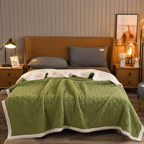 

Sherpa Blanket Taffeta Fleece-Layerd Diamond Textured Super Soft Warm Lightweight Fleece Blanket for Winter Bed