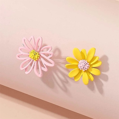 

1 Pair Stud Earrings For Women's Wedding Sport Engagement Alloy Classic Fashion Daisy