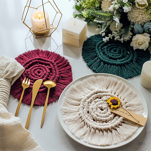 

Christmas Nordic Hand-woven Placemats Coasters Fringed Linen Insulation Pads Kitchen Utensils Small Gifts