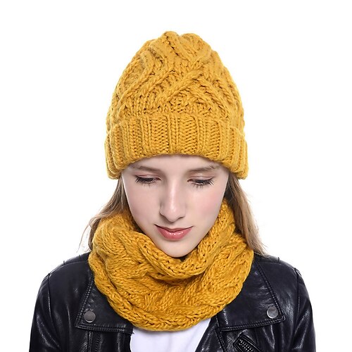 

Ladies knitted hat hat scarf two-piece autumn and winter warm new beautiful and good-looking hat scarf