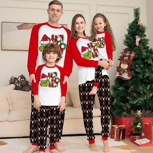 

Christmas Pajamas Family Set Ugly Plaid Christmas pattern Home White Long Sleeve Mom Dad and Me Daily Matching Outfits