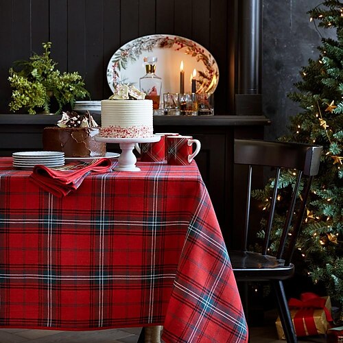 

Christmas Tablecloth, Red Flower Christmas Tablecloth for Dining Table Decorations, Winter Snowflake Christmas Flower Table Cloth for Holiday Party Decor
