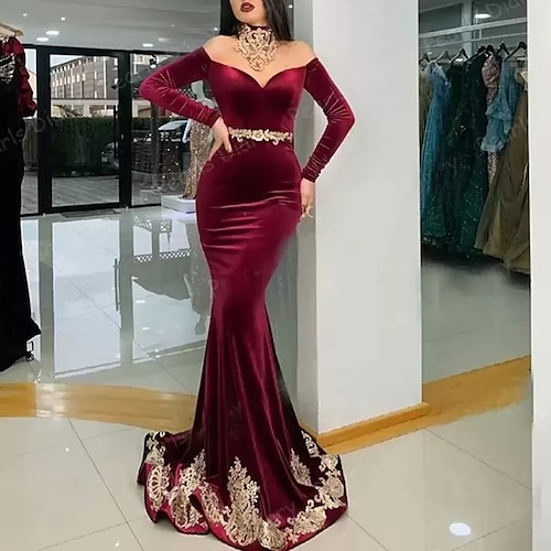 

Mermaid / Trumpet Evening Gown Luxurious Dress Formal Sweep / Brush Train Long Sleeve Off Shoulder Velvet with Appliques Pure Color 2022