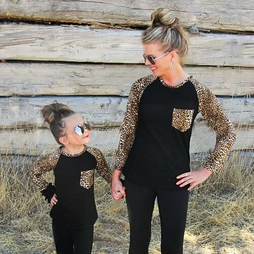 

Mommy and Me T shirt Leopard Casual Black Long Sleeve Daily Matching Outfits