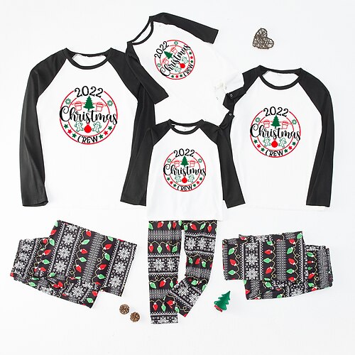 

Christmas Pajamas Family Letter Number Home Black Long Sleeve Basic Matching Outfits