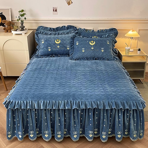 

Pure Color Simple Soft Comfortable High Gram Baby Velvet Embroidery Cotton Clip Lace Embroidery Short Bed Skirt Fitted Sheet Bed Cover