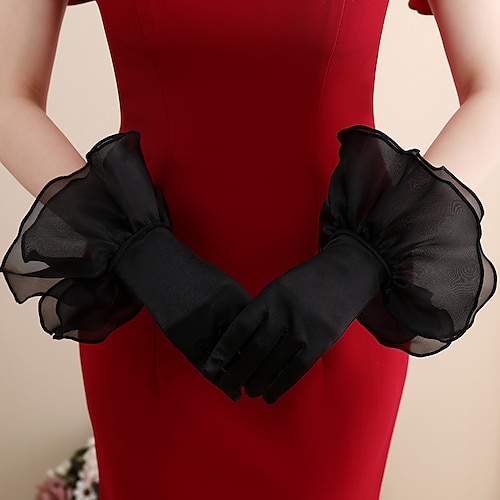 

Net / Satin Wrist Length Glove Vintage Style / Elegant With Ruffles Wedding / Party Glove