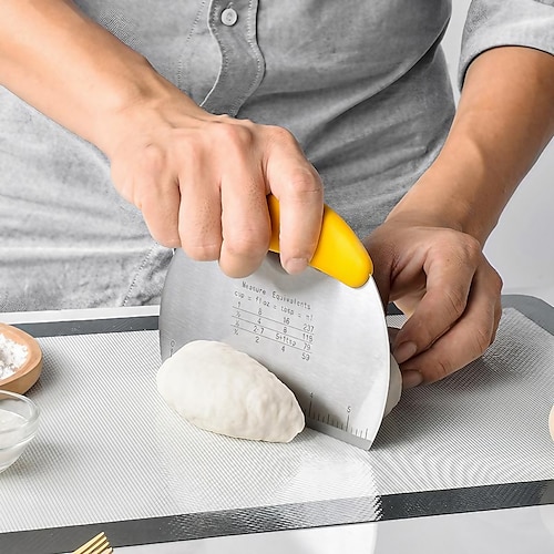 

Stainless steel scraper with graduation dough cutter, semicircle flour cutting and baking tool, thickened section cutter