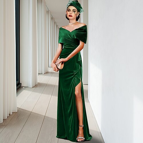 

Sheath / Column Evening Gown Elegant Dress Cocktail Party Floor Length Sleeveless V Neck Velvet with Pleats Ruffles 2022