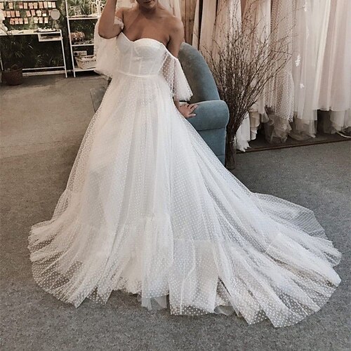 

A-Line Wedding Dresses Off Shoulder Court Train Lace Tulle Short Sleeve Beach Sexy with Solid Color 2022