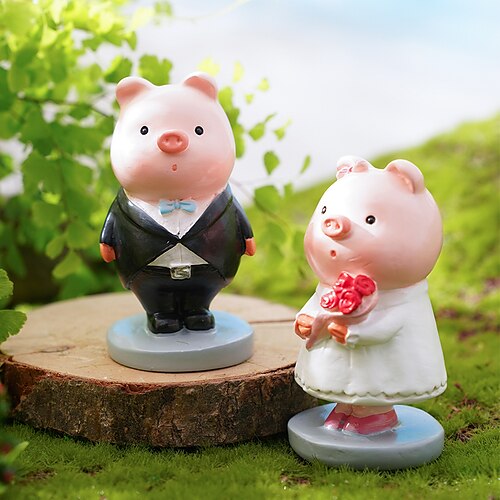 

Lovers' Piglet Ornaments Newlywed Home Living Room TV Cabinet Wedding Room Decoration Gifts 2pcs