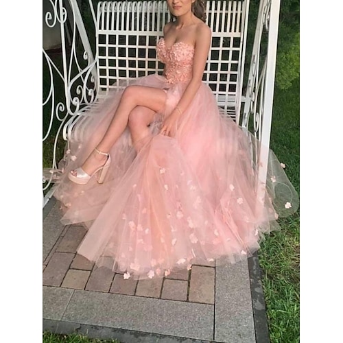 

A tubino Abiti da ballo Orlo asimmetrico Vestito Graduazione Strascico a terra Senza maniche A cuore Tulle con Ricamo Con applique 2023