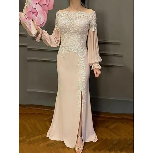 

Tube / kolonne Kjole til brudens mor Bryllupsgæst Fest Elegant Skulderfri Gulvlang Chiffon Blondelukning Langærmet med Opdelt front 2023