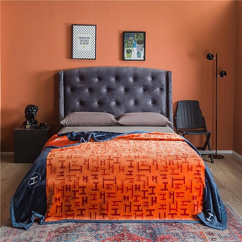 

Soft Warm Weighted Blankets For Beds Double Sided Printing Light Luxury Throw BlanketComfy Fuzzy Blankets and ThrowsPerfect for Layering Any Bed for All Season