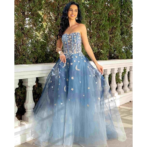 

Da ballo Abiti da ballo Lussuoso Vestito Ricevimento di matrimonio Strascico di corte Senza maniche Senza bretelline Di pizzo con Lustrini Con applique 2023