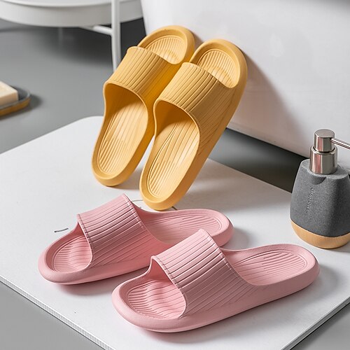 

Women's Solid EVA Material Open Toe Studded Anti-slip House Ultra Soft Bath Slippers