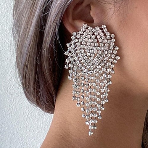 

Femme Mode Soirée Couleur monochrome Boucle d'oreille