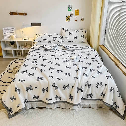 

Blankets Throws, Polka Dot / Letter Flannel Toison Warmer Soft Comfy Blankets