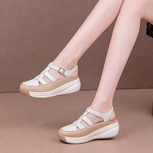 

Damen Sandalen Plateausandalen Täglich Gehen Keilabsatz Runde Zehe Klassisch Brautkleider schlicht Kunstleder Schnalle Farbblock Khaki Beige