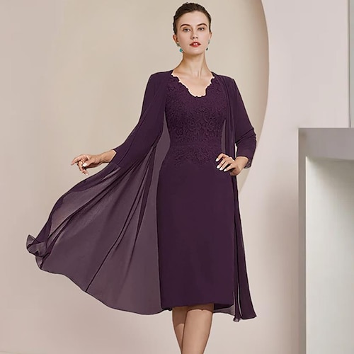 

Todelt Linjeform Kjole til brudens mor Formell Bryllupsgjest Elegant V-hals Knelengde Chiffon Blonder Kortermet Jakke kjoler med Appliqué 2023