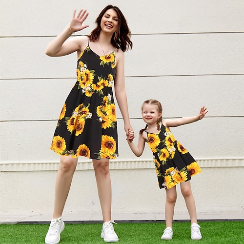 

Mama und ich Kleider Baumwolle Blumen Casual Schwarz Beige Ärmellos Tank-Top Kleid bezaubernd Passende Outfits