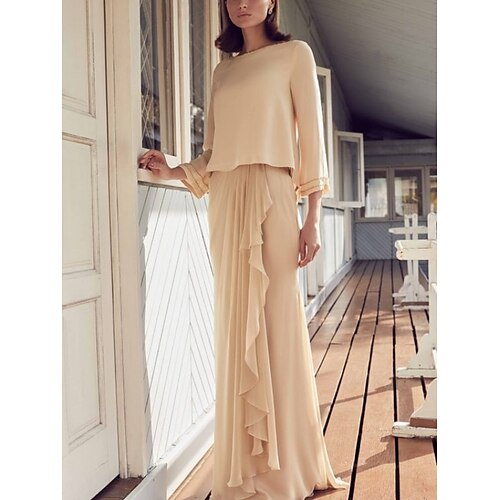 

Linjeform Kjole til brudens mor Bryllupsgjest Enkel Elegant Øsehals Gulvlengde Chiffon Langermet med Plissert Drapert 2023