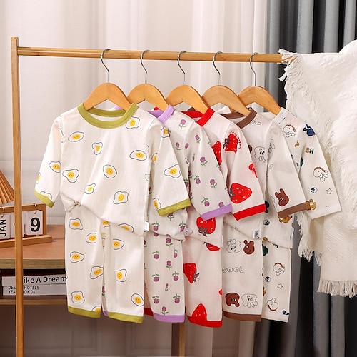 

Barn Gutt 2 deler Pyjamas Sett 3/4 ermer Syvpunkts jacquard - tulipaner på hvit bakgrunn Syvpunkts jacquard-hvit eggeplomme Syvpunkts jacquard-jordbær på hvit bakgrunn Dyr Tegneserie Sommer Vår Daglig