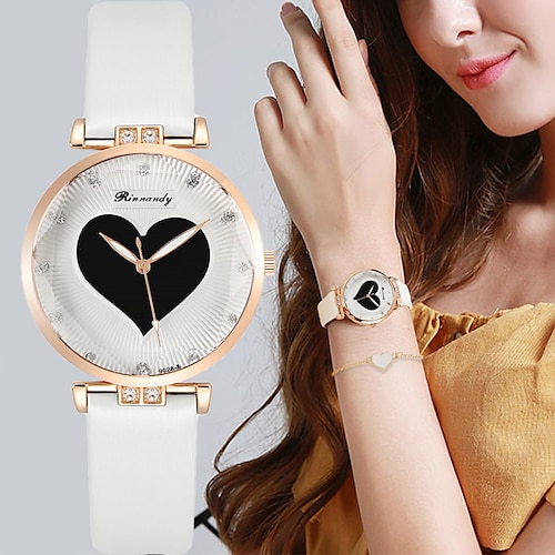 

Moda mujer reloj de cuarzo amor corazón patrón cinturón mujer diamante minimalista reloj de pulsera diamantes de imitación con pulsera conjunto cuarzo relojes casuales para mujer