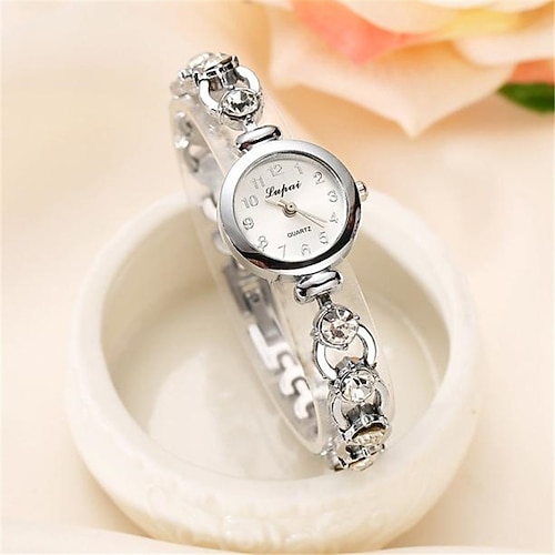 Women\'s Silver Analog Quartz Elegant Slim Strap Rhinestones Bracelet Wrist Watch Buy Avaner Women main image 3