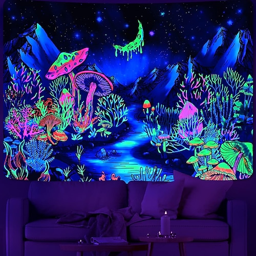 

bosque de setas estética montaña tapiz de luz negra uv reactivo brumoso naturaleza paisaje colgante tapiz pared arte mural para sala de estar dormitorio