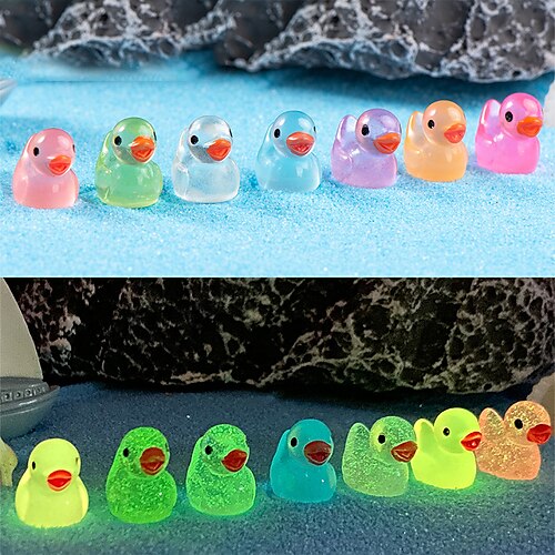 

50pcs multi couleur veilleuse petit canard jaune dessin animé poupée petites décorations micro paysage résine bijoux créatifs artisanat bricolage accessoires coque de téléphone mni paysage