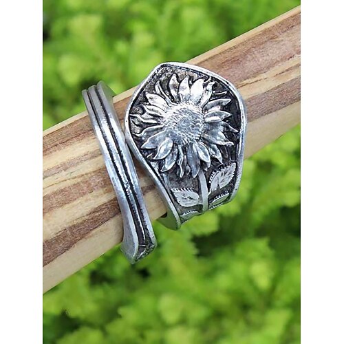 

Women's Rings Fashion Outdoor Sunflower Ring
