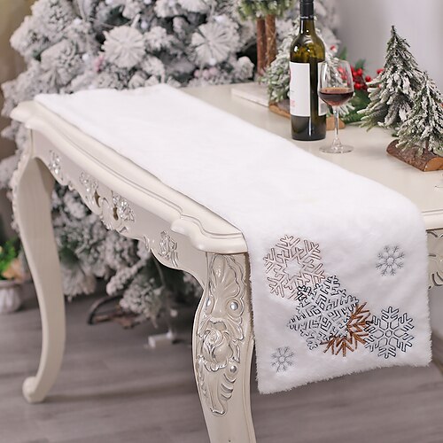 

Gold Snowflake Table Runner,Winter Decor White Winter Runner for Table Seasonal Chriatmas Winter Holiday Decor for Indoor Outdoor Dining Table