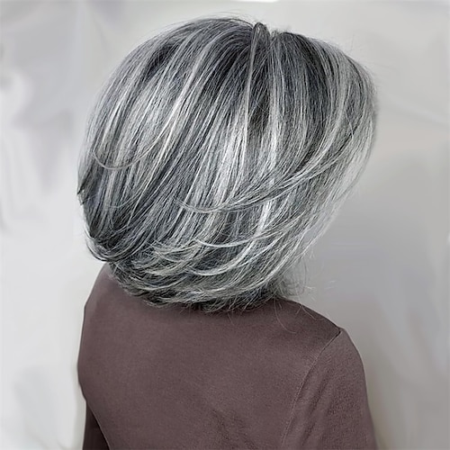 

Perruque Bob en couches gris argenté avec frange de rideau pour femmes synthétique gris clair ombre surbrillance perruque bob courte coupe lutin perruque ondulée en couches pour les femmes noires