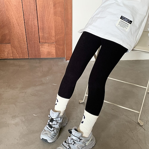 19 Best Leggings on Amazon for Women in 2022: Running, Hiking, Lounging,  and Workout Options | SELF