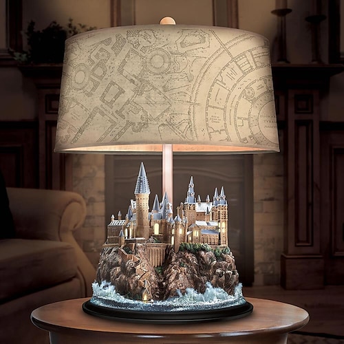 

HARRY POTTER Table Lamp with Illuminated HOGWARTS Castle, Christmas Decor Gift Xmas Gift 18.512CM