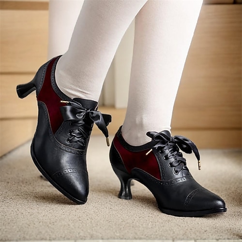 

Femme Sandales Oxfords Chaussures Bullock Grandes Tailles Chaussures Vintage Soirée du quotidien Talon de chaton Rétro Vintage Mode Elégant Faux Cuir Découper Rouge foncé Noir Blanche