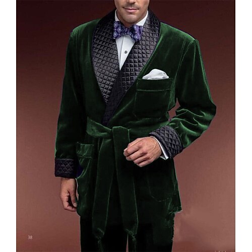 

Trajes de fiesta de terciopelo para hombre Trajes para fumar de 2 piezas Ropa navideña de color sólido Corte a medida Borgoña Azul real Verde oscuro Boda Fiesta de graduación Cena 2023