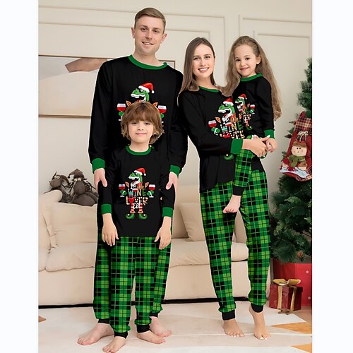 

Family Christmas Pajamas Graphic Home Print Green Long Sleeve Mommy And Me Outfits Active Matching Outfits