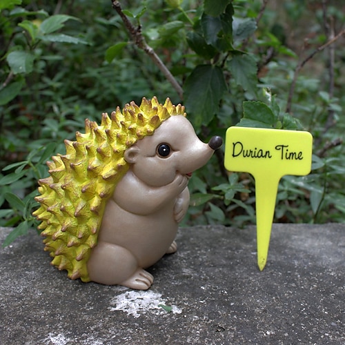 

Hérisson en résine avec figurine de durian aux fruits, figurines d'animaux de jardin en plein air, accessoires de jardin féerique, figurines de hérisson durian pour cour, maison, terrarium, pots de plantes, bonsaï, décoration artisanale