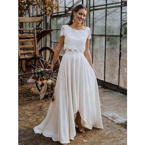 Matrimonio sulla Spiaggia Piccoli Abiti Bianchi Abiti da Matrimonio Due Pezzi Scollo a Barchetta Manica a Cappuccio Asimmetrico Pizzo Completi da Sposa Abiti da Sposa con Colore Solido