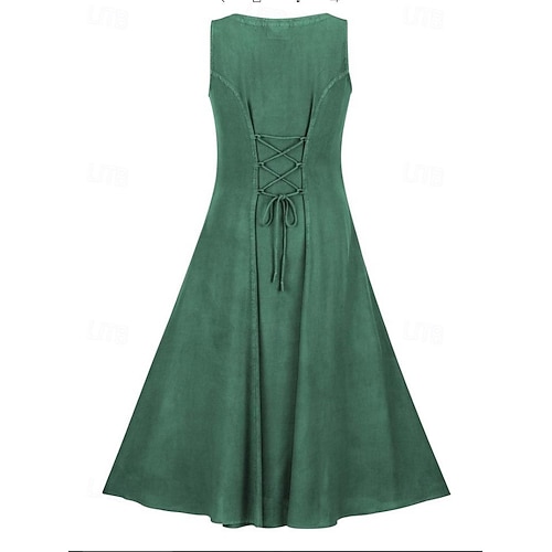 outlander green dress Top 7 Looks from Outlander: #2- Emerald Robe  la Piemontaise  little red  squirrel