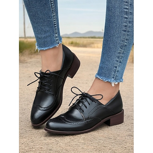 Women's Vintage Oxford Shoes in Mint Green, Brown, and White - Lace-Up  Brogue Wingtip Dress Shoes for Casual and Semi-Formal Wear 2026 - CAD $79.99